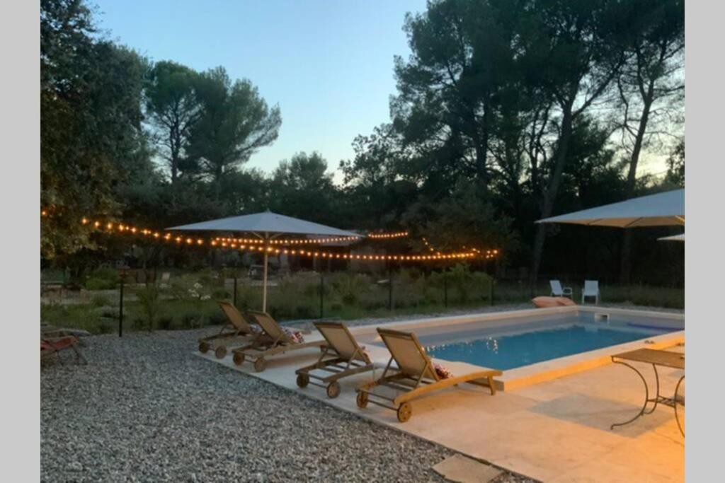 Gite Dans Les Pins Avec Piscine Villa Mazan Ngoại thất bức ảnh