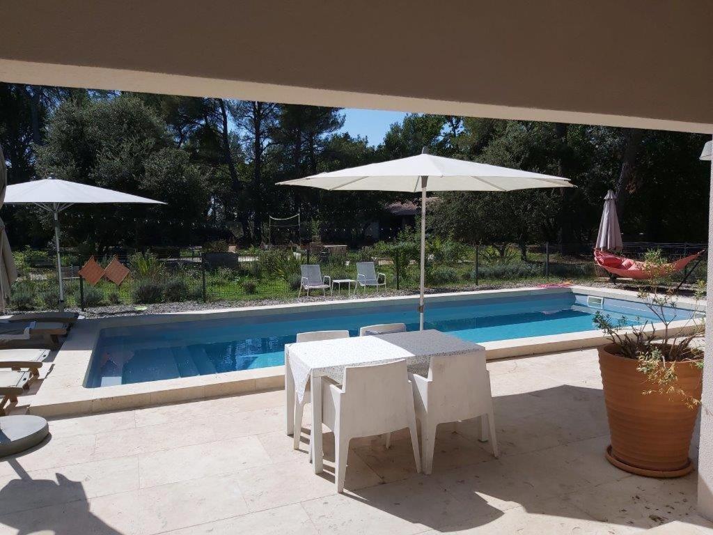 Gite Dans Les Pins Avec Piscine Villa Mazan Ngoại thất bức ảnh