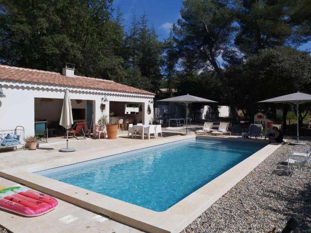 Gite Dans Les Pins Avec Piscine Villa Mazan Ngoại thất bức ảnh
